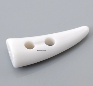 Botones de palanca de cuerno de resina para prendas de vestir y accesorios de ropa Sujetadores hechos a mano duraderos para abrigos, chaquetas y suéteres - Product Image 3