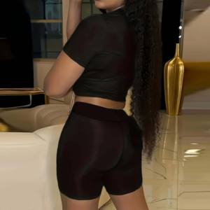 Camiseta de entrenamiento de 2 piezas para mujer de fabricante OEM, Camiseta corta y de gran tamaño para bicicleta activa, conjunto de ropa activa de Top corto para mujer - Product Image 4