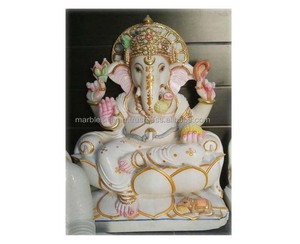 Sculpture de seigneur Ganesha en marbre blanc pur, sculpté et poli à la main pour la décoration de la maison - Product Image 1