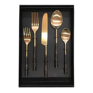 Juego de Cubiertos de Lujo para Boda de 4 Piezas, Cuchillos, Tenedores y Cucharas de Acero Inoxidable 304 con Caja de Regalo - Product Image 5