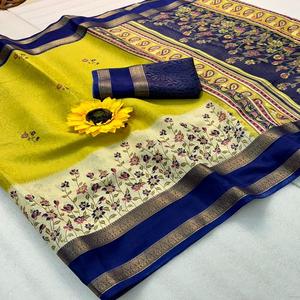 Sari de Seda Kanjivaram para Mujer, Rico en Motivos de Pavo Real con Cintas Doradas, Tejido Kalamkari con Borde Hamsa, Hecho en India - Product Image 1