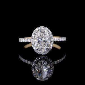 Bague de fiançailles en diamant de laboratoire haut de gamme coupe ovale certifiée IGI VVS2 E couleur fournisseur en gros de haute qualité de qualité supérieure - Product Image 1