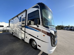 Remolque de Campamento Usado Coach V-i-s-i-o-n 31V 2019 en Venta para Camping y Viajes - Product Image 2