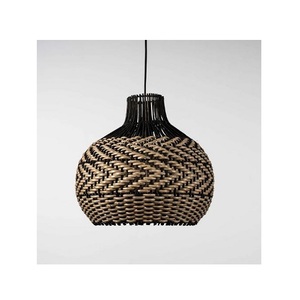 Lámpara Colgante de Techo LED con Pantalla de Mimbre y Hierro Forjado, Diseño Vintage, Forma de Media Flor, Venta al Por Mayor - Product Image 5