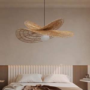 Elegante lámpara colgante de bambú hecha a mano para decoraciones interiores modernas, decoración duradera y ligera para el hogar - Product Image 2