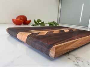 Planche à découper et plateau de service en bois Forme rectangulaire durable 12mm d'épaisseur Passe au lave-vaisselle - Product Image 2