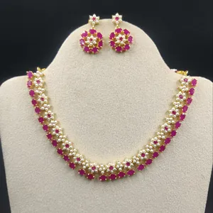 Indien traditionnel moderne élégant Jaal Puwai collier de perles ensemble de boucles d'oreilles Imitation bijoux de mode pour les cadeaux de mariage en gros