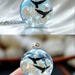 Collares de resina brillante con diseño único de nube Color personalizable y forma Escultura hecha a mano estilo ángel para decoración del hogar - Product Image 3