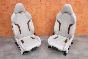 เบาะนั่งสปอร์ตคาร์บอนไฟเบอร์ Recaro รุ่นใหม่ สำหรับรถยนต์รุ่น M2/M3/M4/M5/M6/X3M-X6M/G80-G98 สีดำ ผลิตในออสเตรีย - Product Image 6