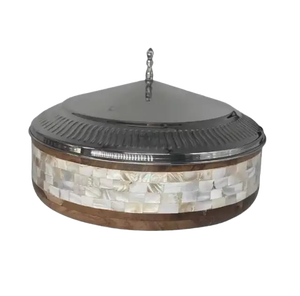 Marmite isotherme en acier inoxydable faite à la main design pour servir des aliments en métal avec finition argentée - Product Image 3