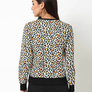 Sudadera de Algodón de Alta Calidad para Mujer, Lavado Ácido, Estampado Personalizado en la Parte Delantera, Cuello Redondo, Talla Grande, Venta al por Mayor - Product Image 2