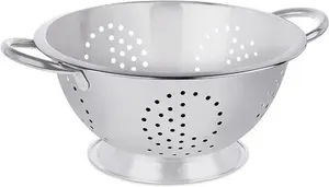 Mini passoire de qualité supérieure en acier inoxydable avec base robuste et double poignée facile à saisir Utilisation commerciale Restauration en vrac - Product Image 3