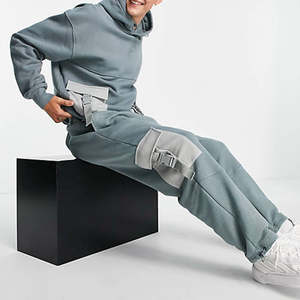 Vente en gros Survêtement pull lourd Tenue de jogging sérigraphiée personnalisée avec poches cargo - Product Image 2