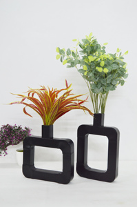 Premium Iron Hand Made Antique Black Table Top <b>Vases</b> Metal Powder Coated Vintage <b>Cheap</b> Price Black Home Wedding Decoration <b>Vases</b> - Product Image 2