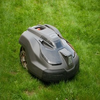 Compre cortacéspedes robóticos Husqvarna Automower para un césped perfectamente cortado en todo momento. Entrega rápida disponible ahora. Calidad premium.