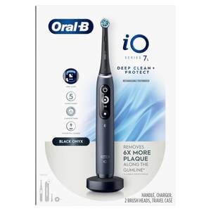 Cepillo de dientes eléctrico Oral-B iO Serie 8 con 2 cabezales de repuesto y estuche de viaje, cepillo de dientes recargable, color blanco alabastro - Product Image 6