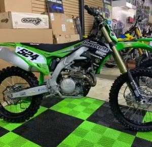Motocicletas Kawasaki KX450KXF450 Vintage 2022/2023, Modelo Recién Lanzado - Product Image 3
