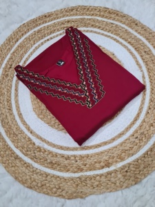 Élégant ensemble Kurti de 3 pièces de créateur avec broderie complexe, parfait pour les fêtes de mariage, vêtements de fête, occasions traditionnelles - Product Image 6