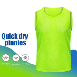 Gilet d'entraînement léger en tissu à séchage rapide et coupe ajustée, maillot de football en maille respirante, gilet d'entraînement en tissu doux au toucher - Product Image 5