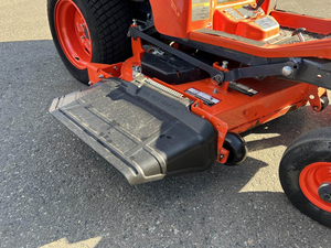 Cortadora de césped Kubota ZD1011 Zero Turn 2023, diésel comercial, equipo de corte de alta resistencia, disponible para la venta. - Product Image 5