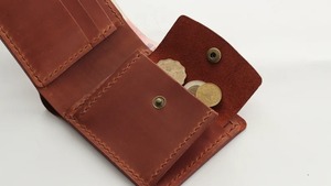 Cuir de vachette véritable classique hommes portefeuille personnalisé mince Design minimaliste luxe à deux volets Vintage en cuir véritable LBW-0064 - Product Image 5