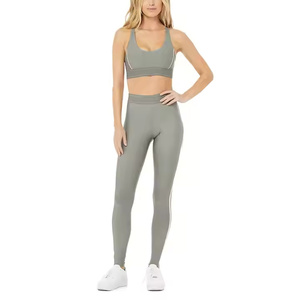 La mejor oferta, conjuntos de Yoga ligeros para damas, ropa de gimnasio de cintura alta, conjunto de sujetadores, conjunto de ropa deportiva con estampado internacional estándar - Product Image 1