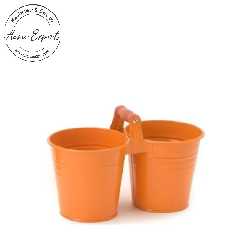 Venda por atacado de indiano decorativo pequeno balde, plantador de ferro duplo com pó de laranja revestido para pendurar vasos de varanda