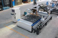 Router CNC de 4 Ejes ATC M9 con Carga y Descarga Automática, Máquina CNC para Tallado y Fresado de Madera