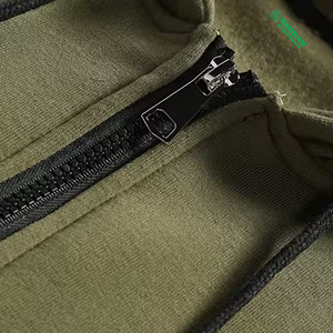 เสื้อมีฮู้ดผ้าฟลีซแบบมีซิปจากผู้ผลิตชั้นนำของปากีสถาน400 GSM OEM การสร้างแบรนด์ ODM และ MOQ สำหรับเสื้อผ้าและแบรนด์ Athleisure - Product Image 3