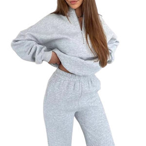 Conjunto Deportivo de Forro Polar para Mujer, Venta al Por Mayor Personalizada, Alta Demanda, Sudadera con Media Cremallera y Pantalones Jogger, Conjunto de Dos Piezas - Product Image 1