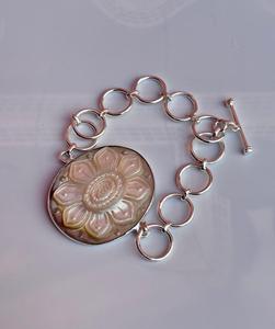 Pulsera de nácar de Plata de Ley 925 Hermosa pulsera de mujer. - Product Image 6