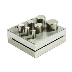 Jeu de poinçons ovales en acier avec 7 poinçons pour couper des disques métalliques précis pour les bijoutiers coupe-disque de forme ovale - Product Image 1