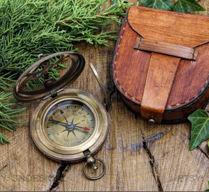 Brújula de brújula antigua grabada, brújula de reloj de sol, regalo de aniversario, regalos de marido, regalo de parejas, regalos de Navidad - Product Image 2