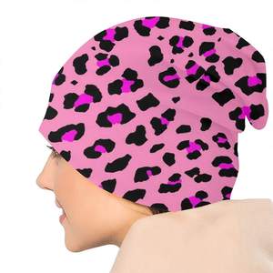 Gorros de invierno de acrílico de diseñador personalizado con logotipo bordado de alta calidad Jacquard Skull Knitted - Product Image 6