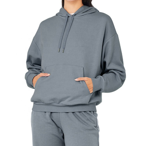 Ensemble de survêtement d'hiver personnalisé pour femme, deux pièces, sweat à capuche et pantalon de jogging, vêtements de sport, imprimé uni, écologique, 100% coton molletonné, vente en gros - Product Image 1