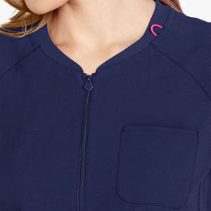 Logo personnalisé Ensemble de gommage médical pour femmes Haut à manches courtes Pantalon de jogging Vente en gros Élégant Uniformes de soins infirmiers hospitaliers Tricoté en coton - Product Image 3