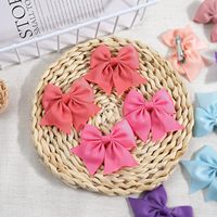 En gros Accessoires de cheveux pour bébés filles, adolescentes et tout-petits pour la rentrée scolaire : Nœuds pour cheveux, pinces crocodiles, épingles à cheveux en ruban gros-grain