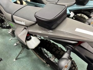 Mejor precio para 2025 KLX 300SM nueva motocicleta Supermoto lista para enviar a todo el mundo - Product Image 4