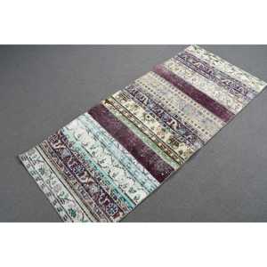 Alfombra Turca Vintage de 2.6x5.9 pies, Alfombra Decorativa, Alfombra Marroquí de Lana Azul y Roja - Product Image 3