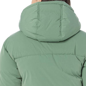 Produit le plus vendu Vêtements d'hiver à la mode Blousons matelassés pour femmes Fabriqués en usine Blouson matelassé à fermeture éclair pour femmes - Product Image 4