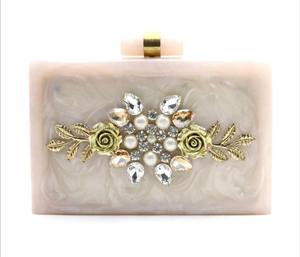 EMBRAYAGE EN RÉSINE VINTAGE SAC DE SOIRÉE EMBRAYAGE SAC DE SOIRÉE POUR USAGE DE FÊTE SAC À MAIN PRODUIT DE VENTE CHAUD DE L'INDE - Product Image 4