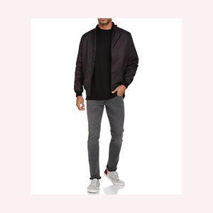 Veste de luxe en polyester-coton pour hommes Veste confortable légère chaude et respirante en polyester-coton élégante pour l'extérieur - Product Image 1