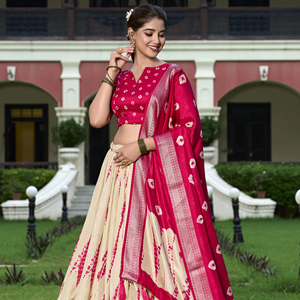 Elegante Dola Seda Shibori Imprimir Lehenga Choli con Bandhej Blusa y Borla Zari Dupatta para Venta al por mayor Suministro Festivo - Product Image 1