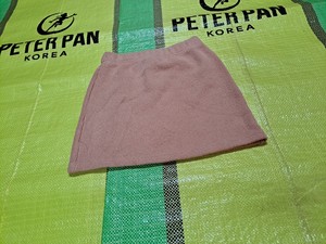 Vêtements d'occasion : Jupe d'hiver pour femmes - Product Image 2