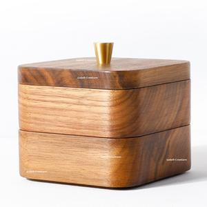 Caja de almacenamiento de madera con decoración de 2 niveles Técnica de madera pulida - Product Image 1