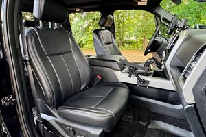 Ford F-150 Lariat 4x4 2020 Usada en Excelentes Condiciones, 10,500 Millas, EcoBoost V6, 4WD, Modificaciones Todoterreno - Product Image 5