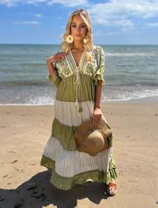 Robes pour femmes ukrainiennes de haute qualité, en tissu brodé, collection exclusive, vente chaude, mode été, robes pour femmes ukrainiennes - Product Image 2