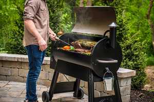 Available In Stock TRRAEGERs Pro 34 Electric+Wood Pellet <b>Grill</b> and <b>Oven</b> Smoker New - Product Image 5