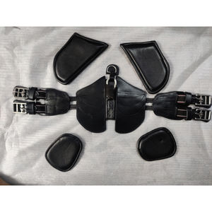 Doma de piel de oveja hecha a medida Girth Moon Style Black Lambskin Girth Horse Ecuestrian Western Horse Girth - Product Image 5