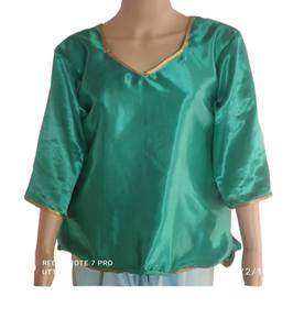 Top confeccionado con cuello de corazón, Media manga, color verde, patrón sólido, Top para niñas y mujeres, ropa de exportadores - Product Image 3